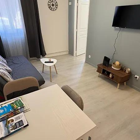 Du Souvenirs Confort Et Centre Appartement *